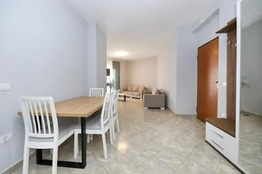 VlorëLori'S House公寓 Vlorë